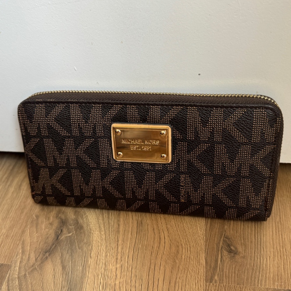 Michael Kors Brown Wallet